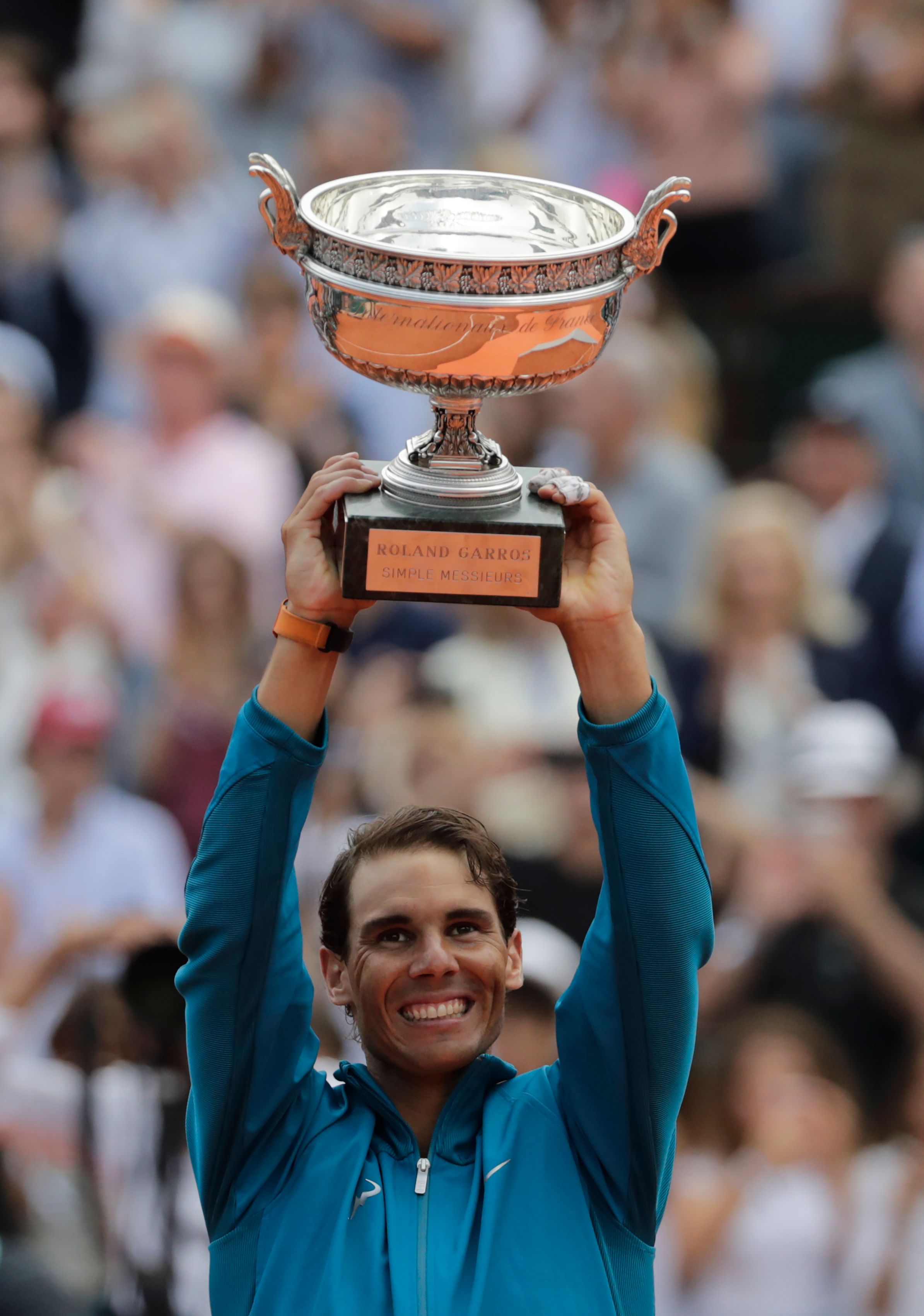 开云体育APP下载-关于欧洲网球队逆转日本网球队，纳达尔制霸全场的信息